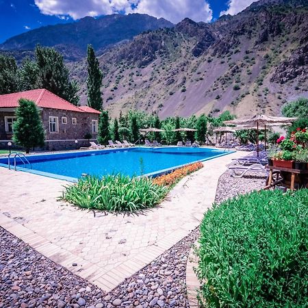 Chatcal Mountains Resort Burchmulla 외부 사진