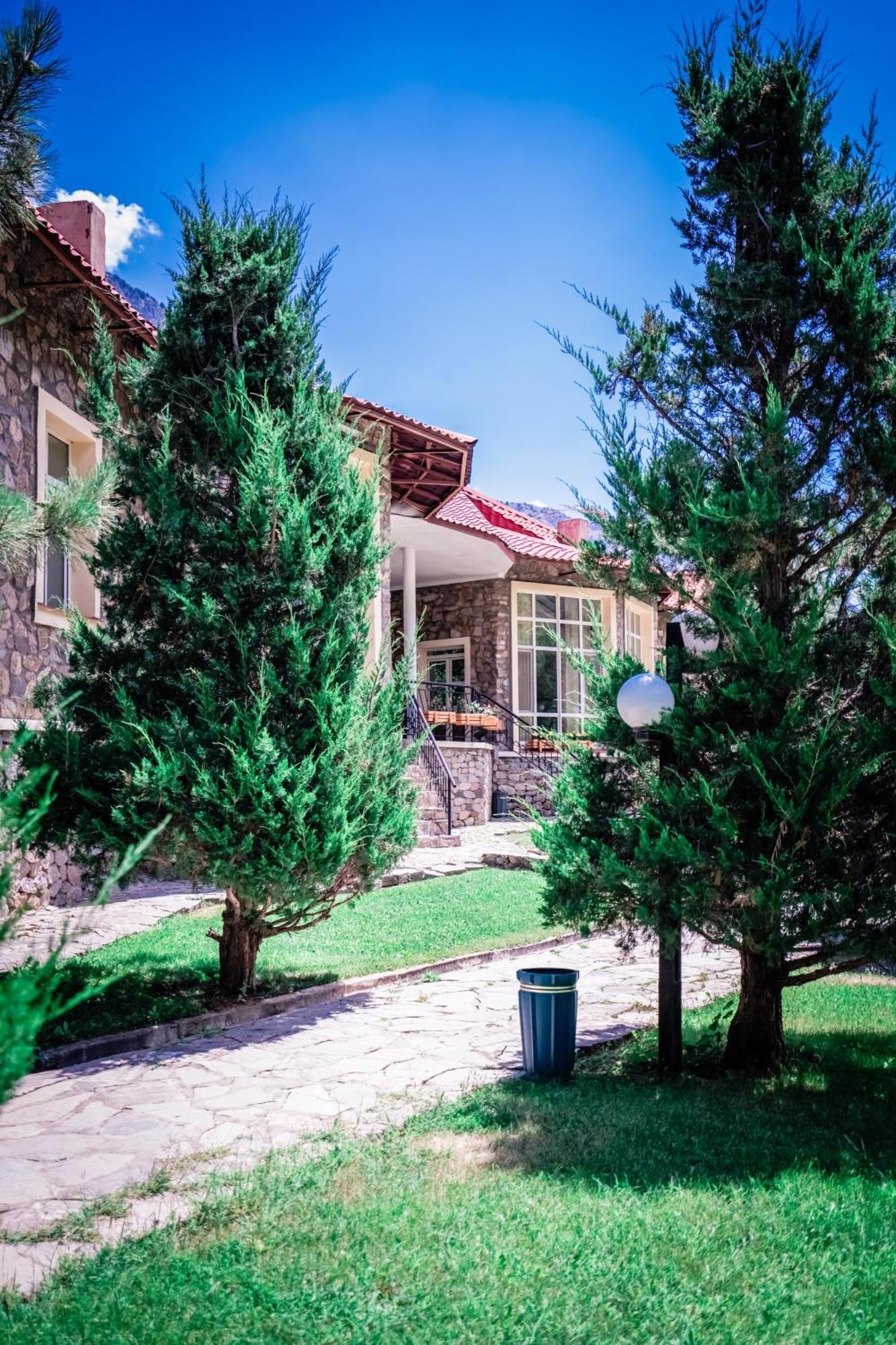 Chatcal Mountains Resort Burchmulla 외부 사진