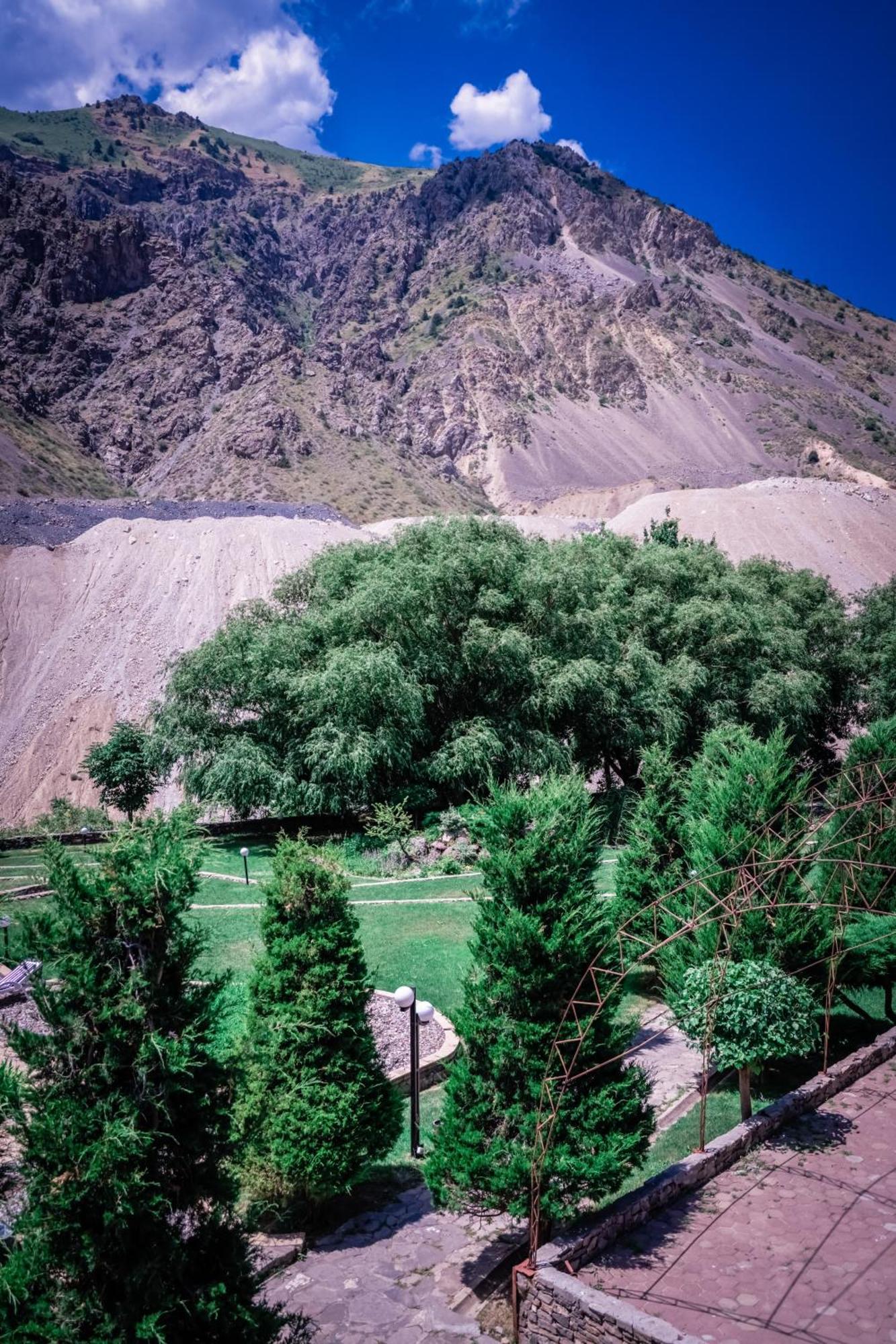 Chatcal Mountains Resort Burchmulla 외부 사진
