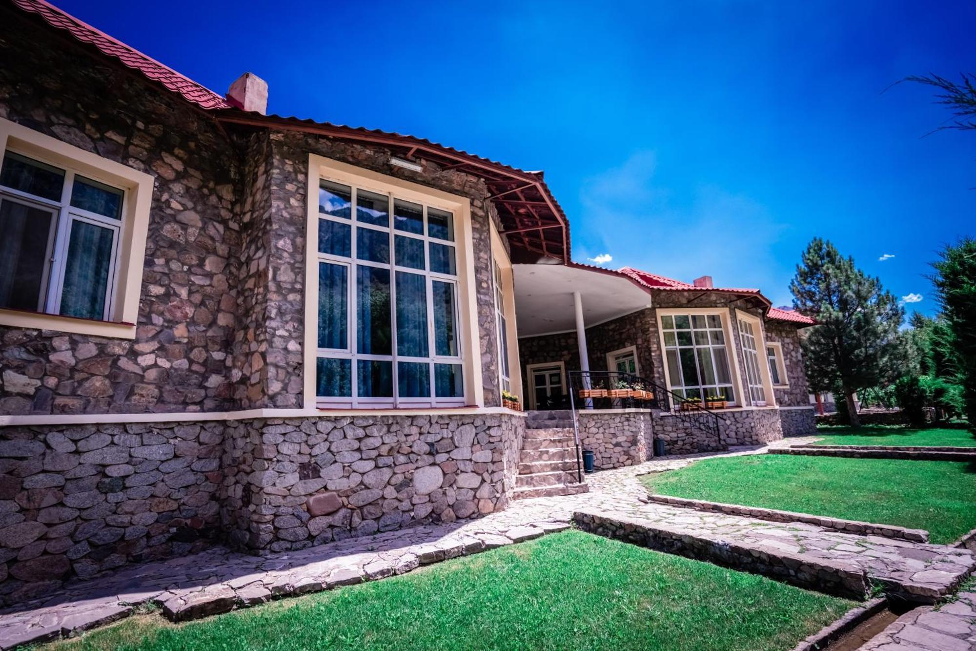Chatcal Mountains Resort Burchmulla 외부 사진